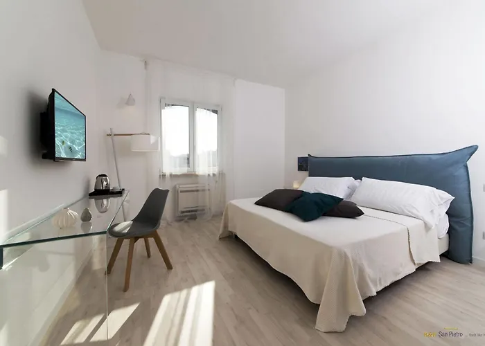 San Pietro לינה וארוחת בוקר איסקיה